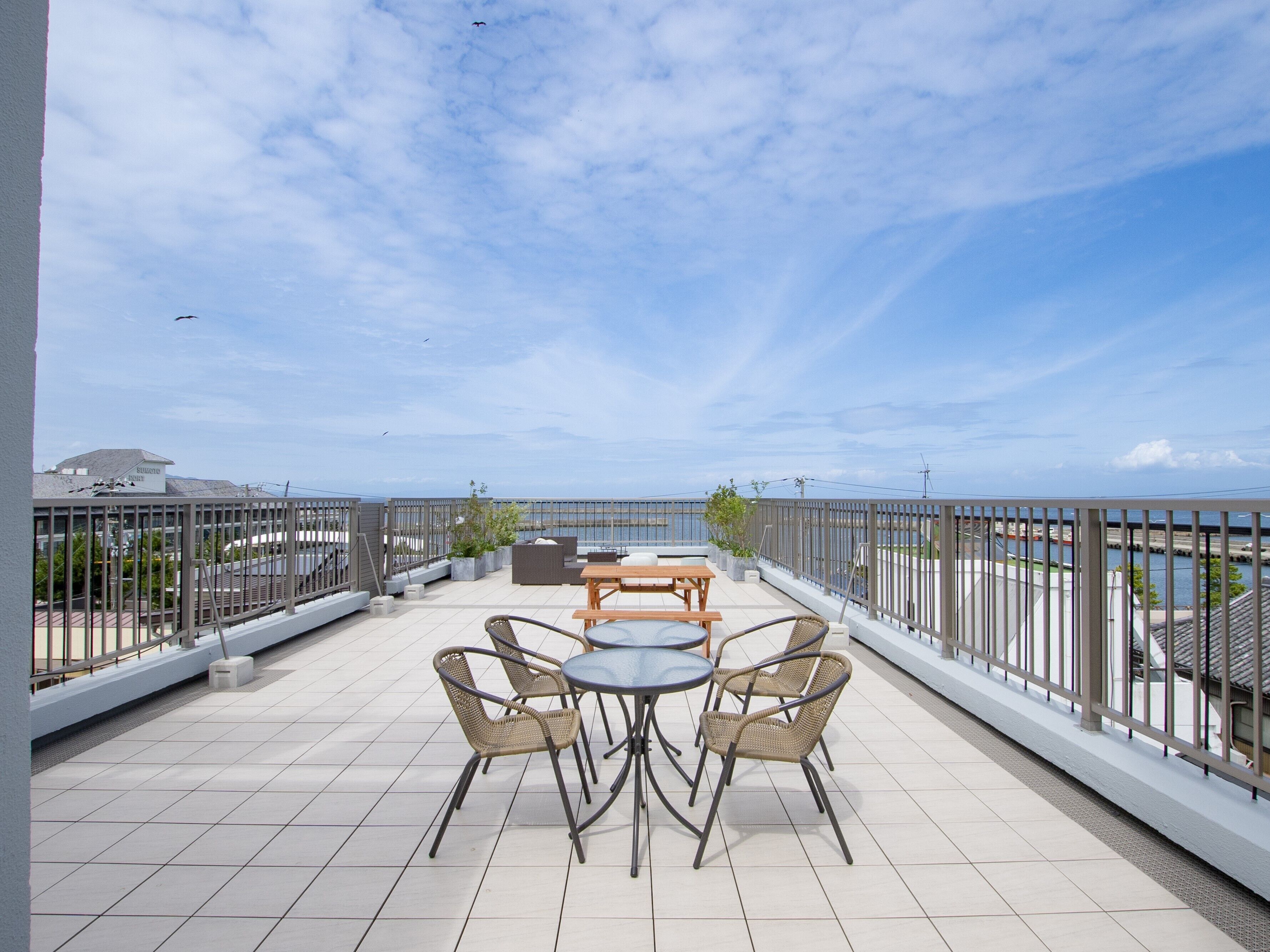 Khu ẩm thực ngoài trời