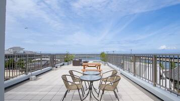 Khu ẩm thực ngoài trời