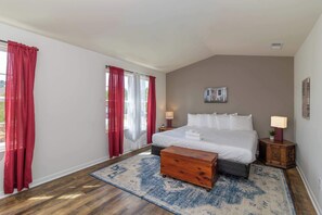 Iron/ironing board, travel crib, WiFi, bed sheets