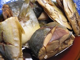 Comida y bebida
