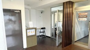 Lobby - Rakuda Hotel Jingu (Miyazaki)