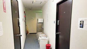 Interior - Rakuda Hotel Jingu (Miyazaki)