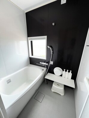 Bathroom - Golden Mile Villa (Amami)