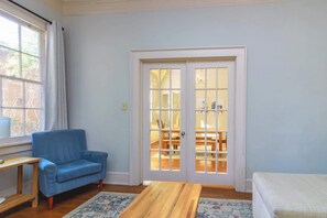 Interior - Near Downtown, Parks & Museum - Midtown Main House (Columbus)