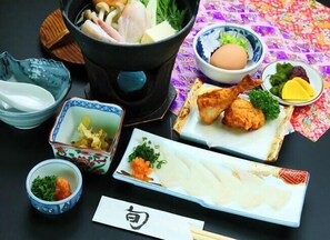 Food and drink - Usami Onsen Fugu Jizakana Ryori no Yado Otsuka (Ito)
