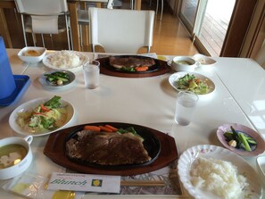 Dining - Tengendai Pension Pal (Yonezawa)
