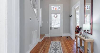 Mins to Riverwalk & Downtown - Mighty Mildred