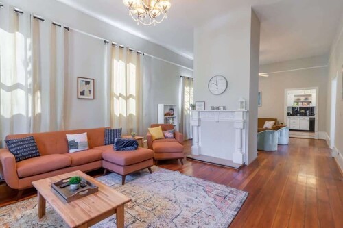 Mins to Riverwalk & Downtown - Mighty Mildred