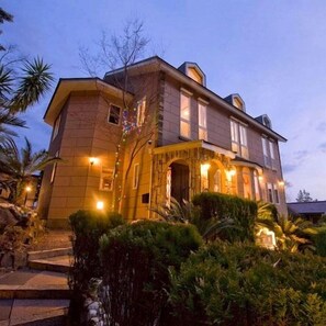 Exterior - Izukogen Hanairotei (Ito)