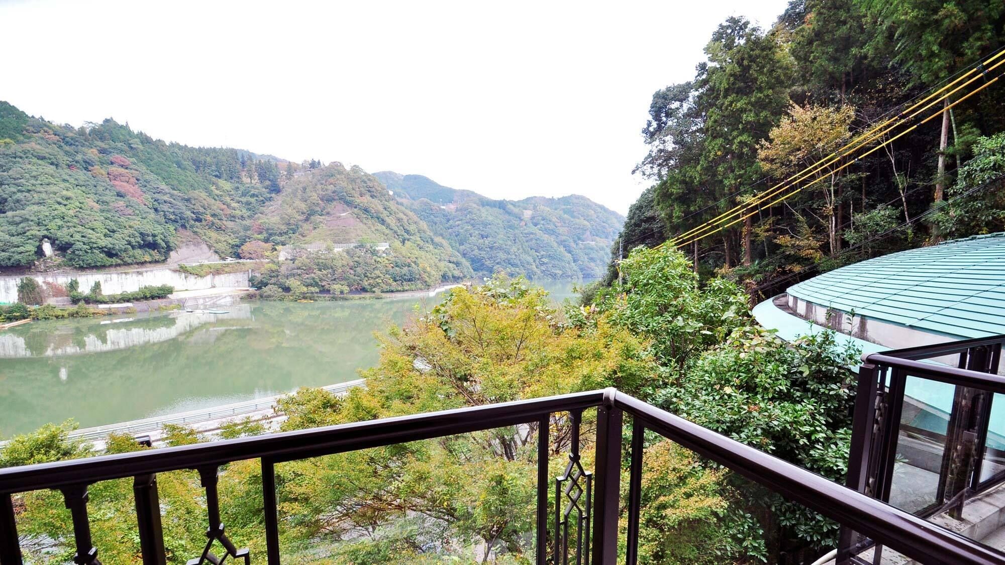 住宿地面