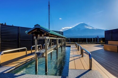 富士河口湖溫泉 湖南莊