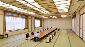 Meeting facility - Shirakami Tenbo Onsen Hotel Sunrural Ogata (Ogata)