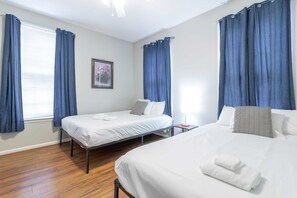 Iron/ironing board, travel cot, WiFi, bed sheets