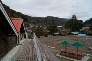 Tempat makan outdoor