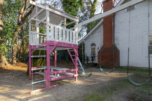 Children’s area - Near Downtown, Parks & Museum - Midtown Two-Units! (Columbus)