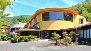 Exterior - Iwasu Onsen Ryokan Iwasuso (Nakatsugawa)