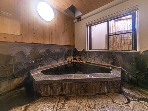 Yufuin Onsen Cottage Kohan