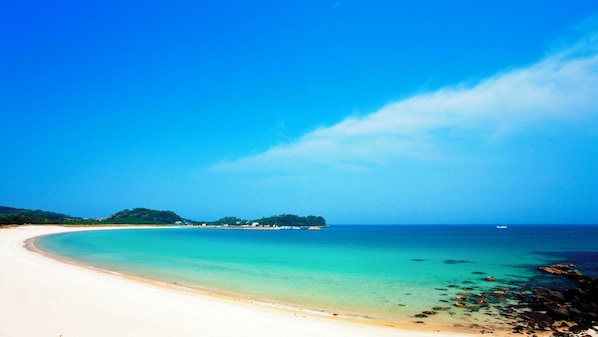 ชายหาด