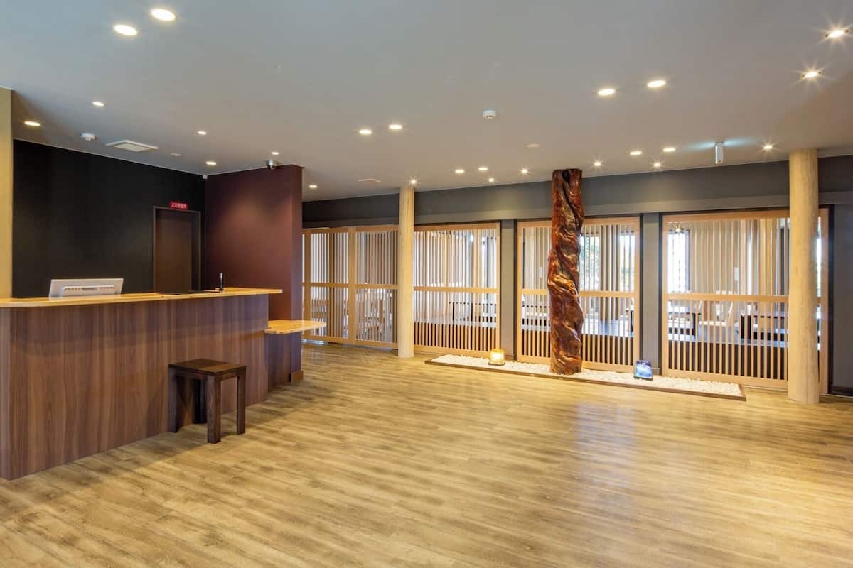 Hall