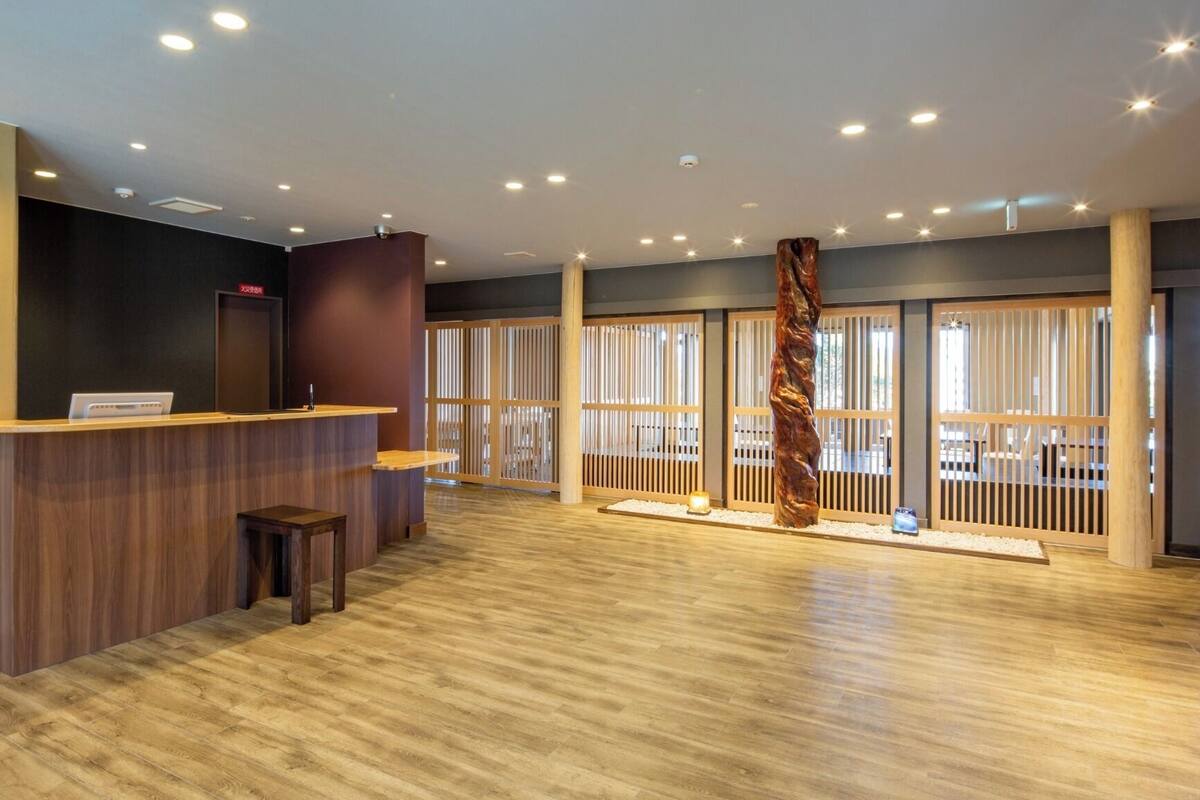 Hall