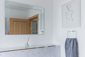 Interior - Manchester Retreat-Free Parking, Sleeps 5, Etihad/Co-op Live (Failsworth)