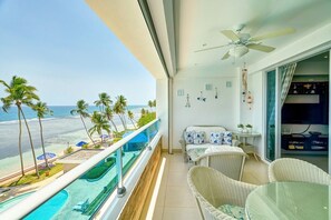 Property grounds - ®{Las~Olas~Beach~Condo}@JuanDolio +BeachFront+Pool (Juan Dolio)