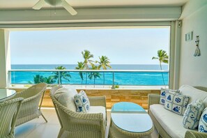 Interior - ®{Las~Olas~Beach~Condo}@JuanDolio +BeachFront+Pool (Juan Dolio)