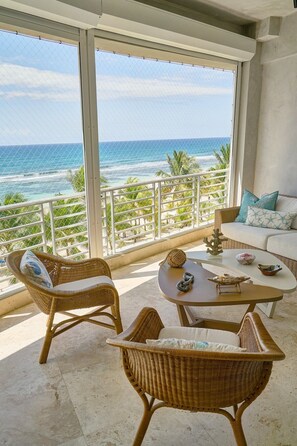 Living area - ®{Costa~Sol~Views} @JuanDolio +Pool+Beachfront (Playa Juan Dolio)