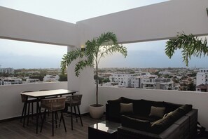 Outdoor dining - ®2BR{Santorini~Views} @Downtown SDQ +Lounge+Gym (Santo Domingo)