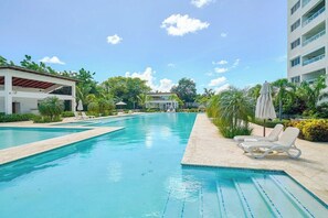 Pool - ®{3BR~Coral*Cliffs~Views} @JuanDolio + Pool + Gym (Juan Dolio)