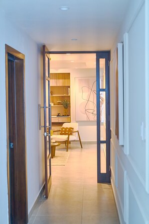 Interior - ®(The~LUX~Natural~Art) @DowntownSD +Pool+Gym+2BR (Santo Domingo)