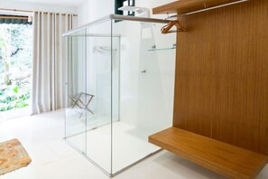 Bathroom - Fazenda Shanti (Alto Paraíso de Goiás)