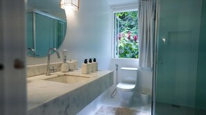 Bathroom - Fazenda Shanti (Alto Paraíso de Goiás)