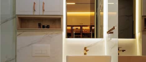 Departamento estándar, vista a la ciudad | Baño