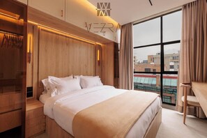 Apartament estàndard, vistes a la ciutat | Cortines opaques, planxa i posts de planxar i wifi gratuïta 