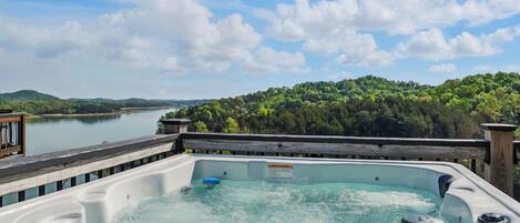 室外 SPA 浴池