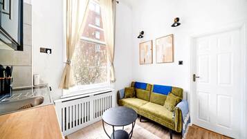 Apartment | Living room