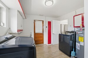 Interior - Citrus County Home - Rivers, Golf, Manatees (Beverly Hills)