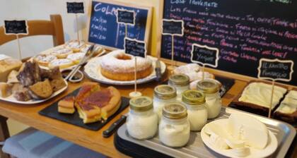 Entire farmhouse for 10 guests with 3 bedrooms and 3 bathrooms - Liguria