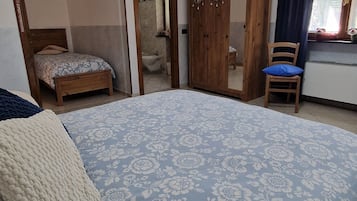 Reisekinderbett, kostenloses WLAN, Bettwäsche