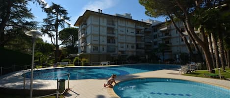 Apartment, Multiple Bedrooms, Balcony, Garden View | Pool