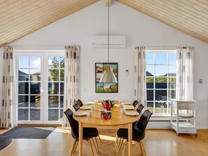 House | Interior - 4 Star Holiday Home in Lokken (Lokken)