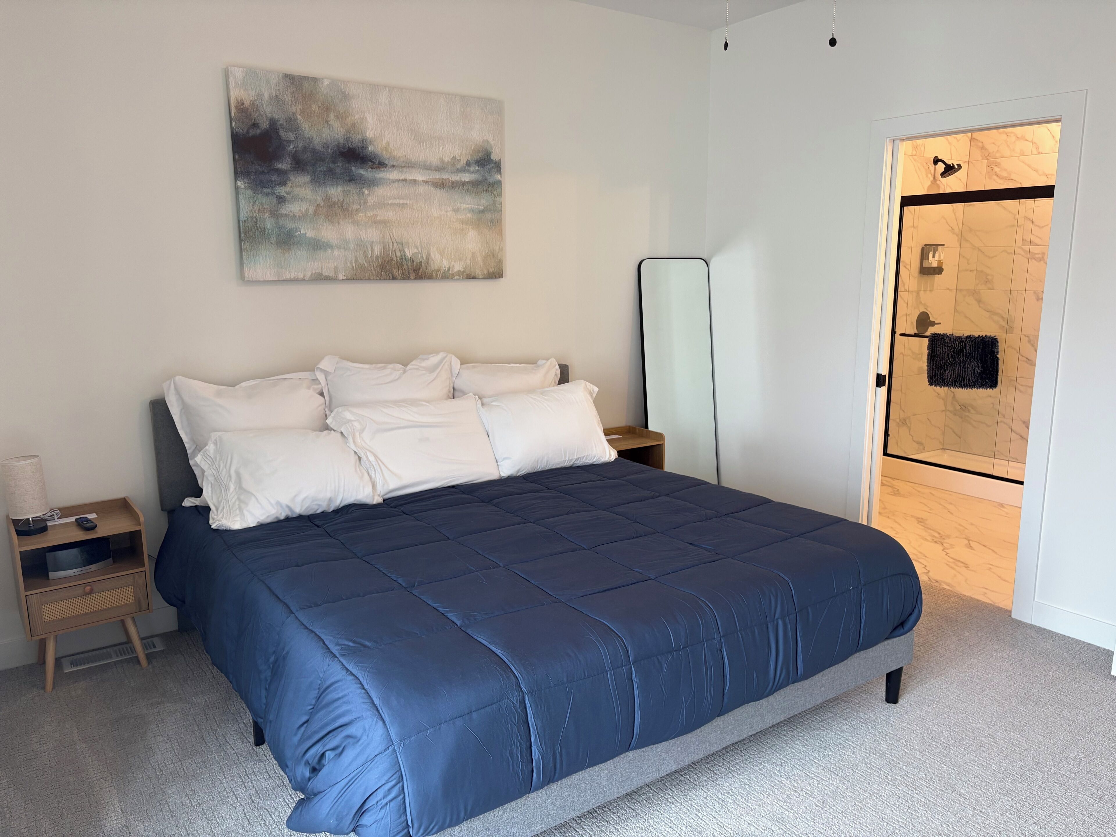 3 bedrooms, desk, free WiFi, bed sheets