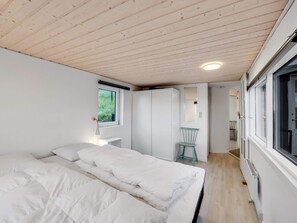 House | Interior - 4 Star Holiday Home in Lokken (Lokken)