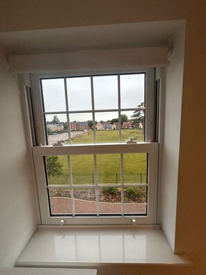 Basic Double Room, Park View | Interior