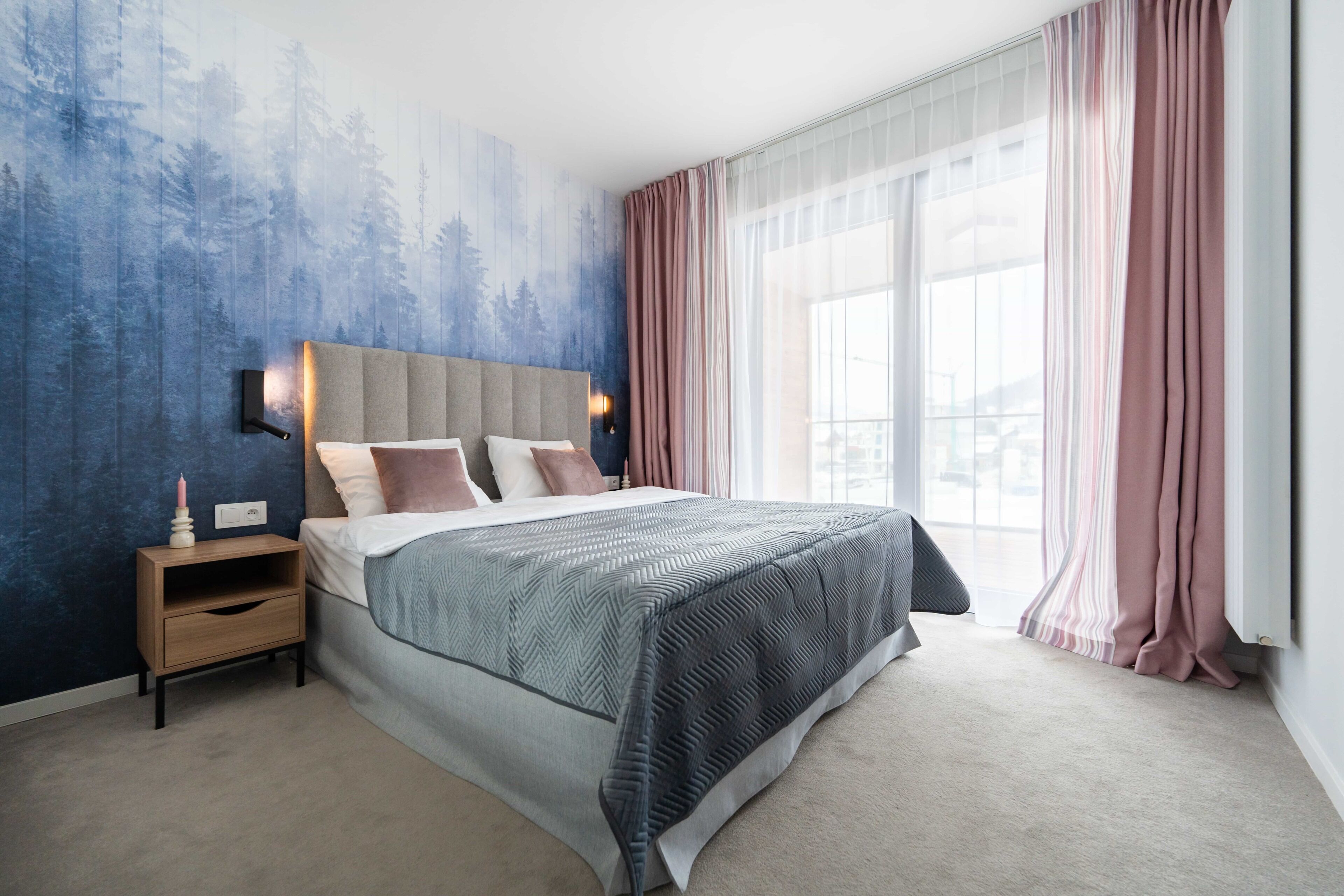 Executive Apartment, Balcony, Mountain View