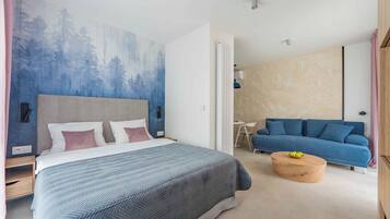 Standard-Studiosuite, Balkon, Bergblick