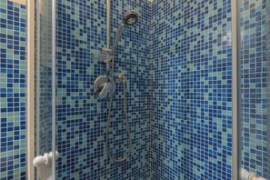 Basic Apartment | Bathroom - Loft San Carlo by Wonderful Italy (Turin)