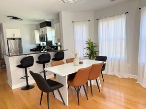 Dining - Comfortable 3BR in Lowell – Open Layout (Lowell)