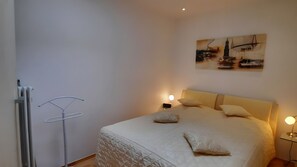 WiFi, bed sheets - Apartment 'Für 3 Personen 50 M²' with Shared Terrace, Balcony and Wi-Fi (Hamburg)